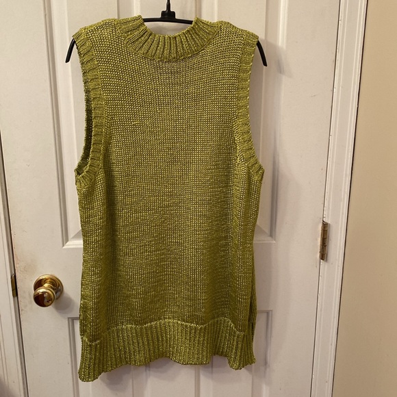 Sweater Set - Picture 4 of 4